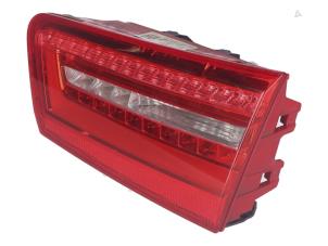 Begagnade Baklykta, höger Audi A6 Pris € 91,00 Inklusive moms erbjuds av Autorecycling Kempers