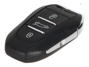 Gebruikte Diversen Peugeot 308 Prijs € 25,00 Inclusief btw aangeboden door Autorecycling Kempers