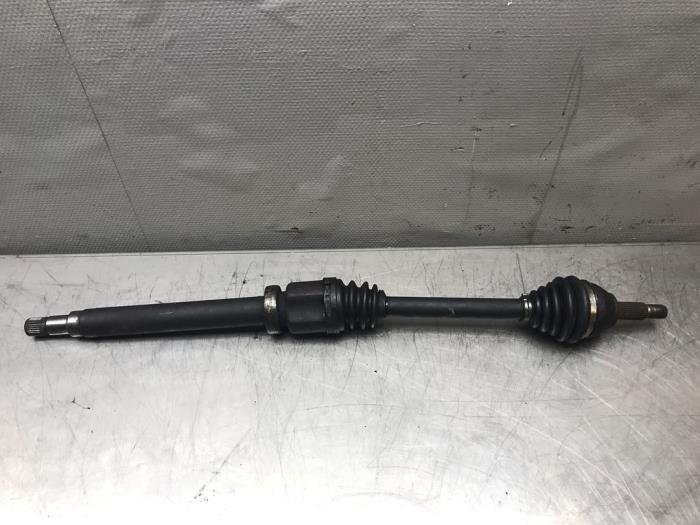 Aandrijfas rechts-voor van een Ford Focus 1 Wagon 1.8 TDdi 2005