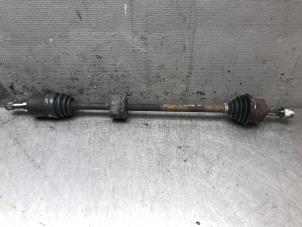 Gebruikte Aandrijfas rechts-voor Lancia Musa 1.4 16V Prijs op aanvraag aangeboden door Autosloperij Alexander