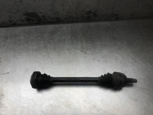 Gebruikte Aandrijfas rechts-achter BMW 3 serie Touring (E46/3) 318i 16V Prijs op aanvraag aangeboden door Autosloperij Alexander