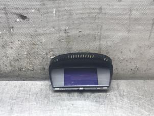 Używane Wyswietlacz wewnetrzny BMW 3 serie (E90) 320i 16V Cena na żądanie oferowane przez Autosloperij Alexander