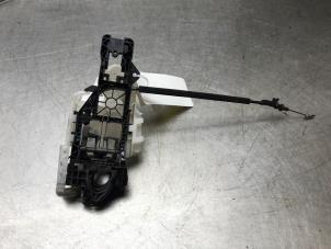 Gebruikte Deurgreep 4Deurs rechts-voor Volkswagen Passat Variant (3C5) 2.0 FSI 16V Prijs op aanvraag aangeboden door Autosloperij Alexander