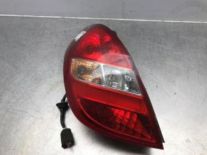 Gebruikte Achterlicht links Hyundai i20 1.2i 16V Prijs € 50,00 Margeregeling aangeboden door Autosloperij Alexander