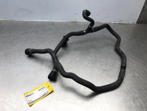 Gebruikte Radiateurslang BMW 5 serie (E60) 520i 24V Prijs € 30,00 Margeregeling aangeboden door Autosloperij Alexander