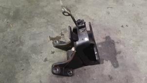 Gebruikte Motorrubber Toyota Hilux IV 3.0 D4-D 16V 4x4 Prijs € 24,20 Inclusief btw aangeboden door Autohandel Didier