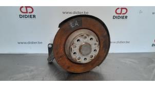 Gebruikte Asschenkel links-achter Volkswagen Sharan (7N) 2.0 TDI 16V Prijs € 199,65 Inclusief btw aangeboden door Autohandel Didier