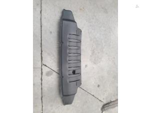 Begagnade Diffuser, bakre stötfångare Jeep Wrangler (JK) 2.8 CRD 16V Pris € 102,85 Inklusive moms erbjuds av Autohandel Didier