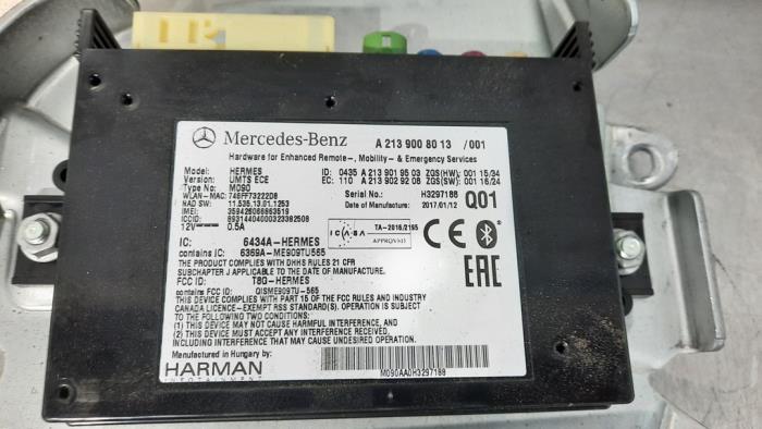 Bluetooth-modul från en Mercedes-Benz CLA Shooting Brake (117.9) 1.6 CLA-180 16V 2017