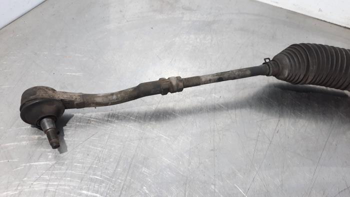 Styrbox från en Peugeot 3008 I (0U/HU) 1.6 HDiF 16V 2013