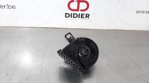 Begagnade Signalhorn Jaguar E-Pace 2.0 D 150 16V AWD Pris € 30,25 Inklusive moms erbjuds av Autohandel Didier