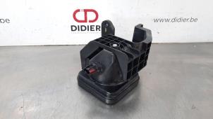 Gebruikte Alarm sirene MG ZS EV Prijs € 133,10 Inclusief btw aangeboden door Autohandel Didier