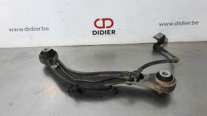 Begagnade Bakre övre gaffelben, vänster Landrover Range Rover Sport (LW) 3.0 SDV6 Pris € 66,55 Inklusive moms erbjuds av Autohandel Didier