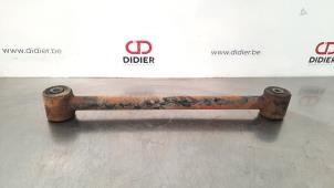 Begagnade Undre gaffelben, höger bak Jeep Wrangler (JK) 2.8 CRD 16V Pris € 42,35 Inklusive moms erbjuds av Autohandel Didier