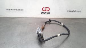 Gebruikte Nox sensor Renault Trafic (1FL/2FL/3FL/4FL) 2.0 dCi 16V 120 Prijs € 145,20 Inclusief btw aangeboden door Autohandel Didier