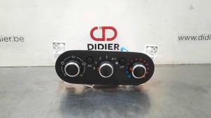 Begagnade Luftkonditionering, kontrollpanel Renault Trafic (1FL/2FL/3FL/4FL) 2.0 dCi 16V 120 Pris € 54,45 Inklusive moms erbjuds av Autohandel Didier