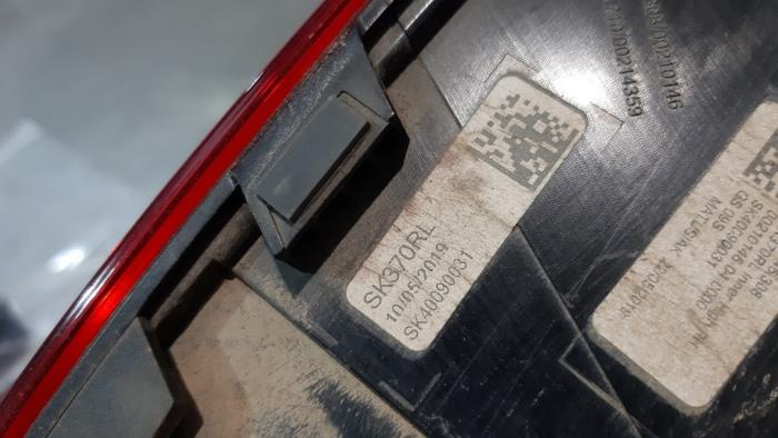 Baklykta, höger från en Skoda Scala 1.0 TSI 115 2019