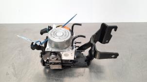 Gebruikte ABS Pomp Citroen C4 Berline (BA/BB/BC) 1.5 Blue HDi 130 16V Prijs € 266,20 Inclusief btw aangeboden door Autohandel Didier