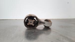 Używane Wspornik silnika Nissan Qashqai (J11) 1.6 dCi Cena € 42,35 Z VAT oferowane przez Autohandel Didier