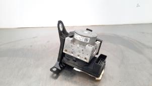 Begagnade ABS-pump Jeep Compass II (MP) 1.3 T4 130 16V Pris € 266,20 Inklusive moms erbjuds av Autohandel Didier