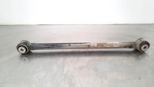 Begagnade Bakre gaffelben, höger Jeep Compass II (MP) 1.3 T4 130 16V Pris € 42,35 Inklusive moms erbjuds av Autohandel Didier