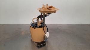 Używane Elektryczna pompa paliwa Opel Astra K 1.5 CDTi 105 12V Cena € 133,10 Z VAT oferowane przez Autohandel Didier