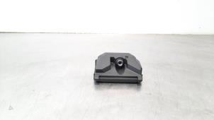 Gebruikte Camera voorzijde BMW 3 serie Touring (G21) 318d 2.0 TwinPower Turbo 16V Prijs € 199,65 Inclusief btw aangeboden door Autohandel Didier