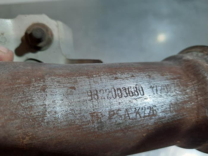 Katalytisk avgasrenare från en Citroën C3 (SX/SW) 1.2 12V e-THP PureTech 110 2017