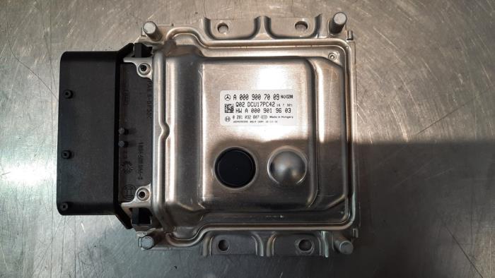 AdBlue-dator från en Mercedes-Benz Vito (447.6) 2.2 116 CDI 16V 2017