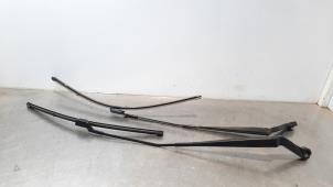 Gebruikte Ruitenwisserarm set Peugeot Boxer (U9) 2.0 BlueHDi 160 Prijs € 42,35 Inclusief btw aangeboden door Autohandel Didier