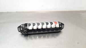 Begagnade Luftkonditionering, kontrollpanel Peugeot 3008 II (M4/MC/MJ/MR) 1.5 BlueHDi 130 Pris € 66,55 Inklusive moms erbjuds av Autohandel Didier