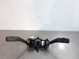 Begagnade Spak, rattstång Volkswagen Tiguan (5N1/2) 2.0 TDI 16V Pris € 133,10 Inklusive moms erbjuds av Autohandel Didier