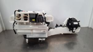 Używane Nagrzewnica Opel Grandland/Grandland X 1.6 Turbo 16V Hybrid4 Cena € 332,75 Z VAT oferowane przez Autohandel Didier