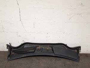 Gebruikte Paravent Mercedes CLA (117.3) 1.6 CLA-200 16V Prijs € 66,55 Inclusief btw aangeboden door Autohandel Didier