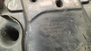 Begagnade AdBlue-tank Ford Transit Custom 2.0 TDCi 16V Eco Blue 170 Pris € 266,20 Inklusive moms erbjuds av Autohandel Didier