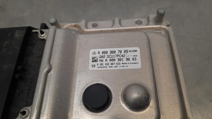 AdBlue-dator från en Mercedes-Benz Vito (447.6) 2.2 114 CDI 16V 2017