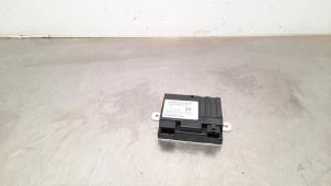 Gebruikte Brandstofpomp module Mercedes E (W213) E-300de 2.0 Turbo 16V Prijs € 66,55 Inclusief btw aangeboden door Autohandel Didier