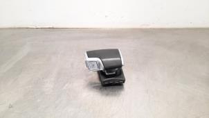 Begagnade Växelspaksskydd Audi A6 Avant (C8) 2.0 40 TDI Mild Hybrid Pris € 48,40 Inklusive moms erbjuds av Autohandel Didier