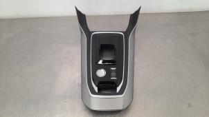 Używane Konsole srodkowe Peugeot 308 SW (L4/L9/LC/LJ/LR) 1.5 BlueHDi 130 Cena € 133,10 Z VAT oferowane przez Autohandel Didier