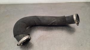 Begagnade Laddluftkylarslang Audi Q5 (8RB) 2.0 TDI 16V Quattro Pris € 102,85 Inklusive moms erbjuds av Autohandel Didier