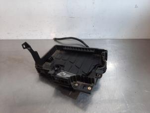 Gebruikte Accubak Dacia Sandero III 1.0 TCe 90 12V Prijs € 36,30 Inclusief btw aangeboden door Autohandel Didier