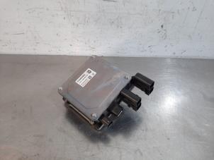 Gebruikte Stuurbekrachtiging Computer Renault Twingo III (AH) 1.0 SCe 75 12V Prijs € 133,10 Inclusief btw aangeboden door Autohandel Didier