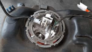 Begagnade Elektrisk bränslepump Mercedes A-Klasse AMG (177.0) 2.0 A-35 AMG Turbo 16V 4Matic Pris € 102,85 Inklusive moms erbjuds av Autohandel Didier