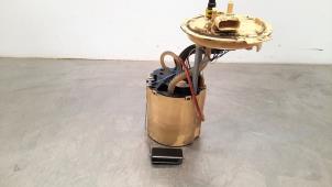 Używane Elektryczna pompa paliwa Opel Astra K Sports Tourer 1.5 CDTi 105 12V Cena € 133,10 Z VAT oferowane przez Autohandel Didier