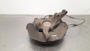 Gebruikte Fusee links-voor Mercedes Vito (447.6) 2.0 116 CDI 16V Prijs € 266,20 Inclusief btw aangeboden door Autohandel Didier