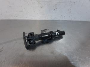 Begagnade Strålkastarspolare Mini Paceman (R61) 1.6 16V Cooper S ALL4 Pris € 36,30 Inklusive moms erbjuds av Autohandel Didier