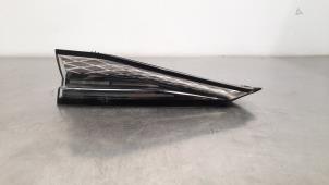 Gebruikte Achterlicht rechts DS Automobiles DS 4 1.6 16V PureTech 180 Prijs € 133,10 Inclusief btw aangeboden door Autohandel Didier