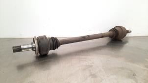 Begagnade Drivaxel, höger bak Mercedes S (222.0/222.1) 3.0 S-400d 4-Matic Pris € 665,50 Inklusive moms erbjuds av Autohandel Didier