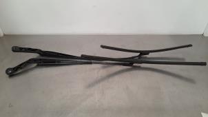 Gebruikte Ruitenwisserarm set Citroen Jumper (U9) 2.0 Blue HDi 130 Prijs € 42,35 Inclusief btw aangeboden door Autohandel Didier