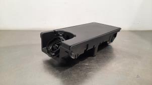 Begagnade Däckreparationssats Peugeot 308 (F3/FB/FH/FM/FP) 1.2 12V PureTech 110 Pris € 42,35 Inklusive moms erbjuds av Autohandel Didier